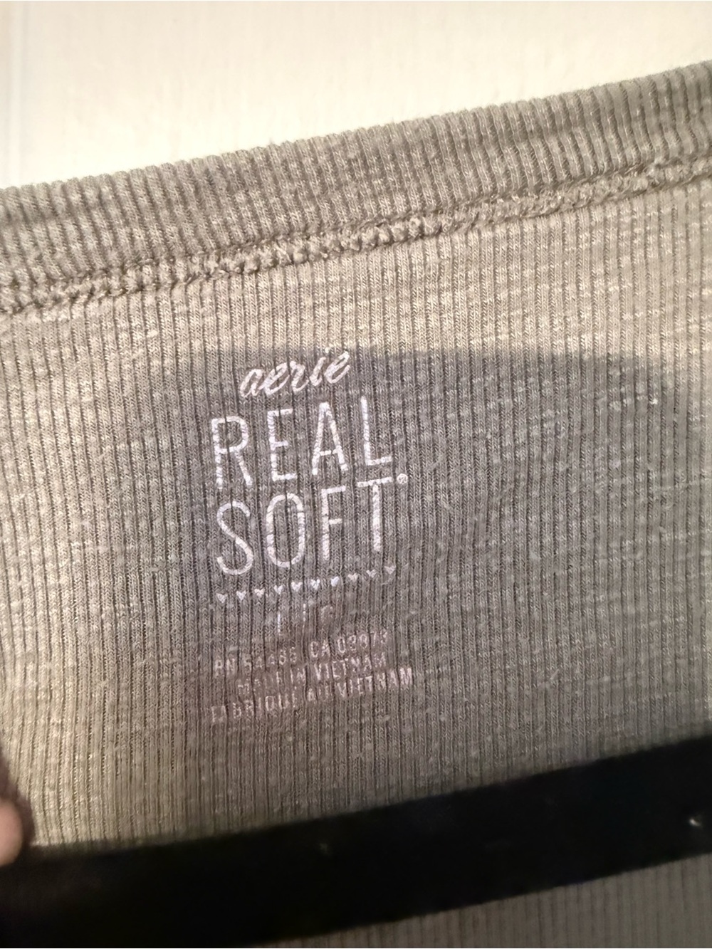 aerie Olive-Gray Scoop Neck Tank - Picture 2 of 6